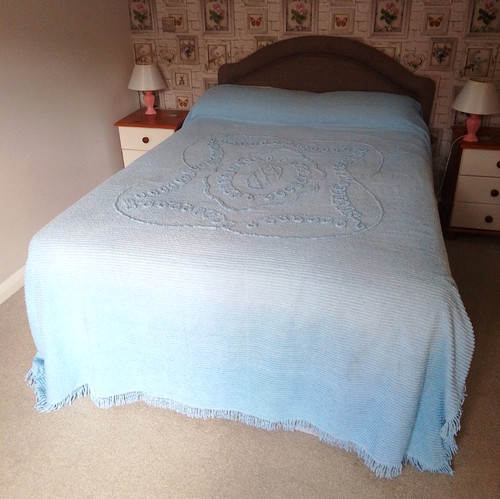 Vintage sky blue candlewick - vintage,