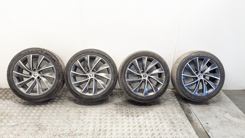 Skoda superb mk3 alloy - skoda, 3v