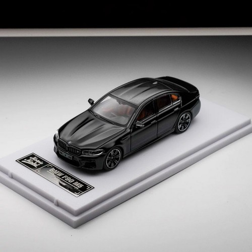 Howie model scale bmw m5 - howie,