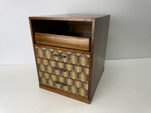 Y9742 tansu wooden small chest - small,