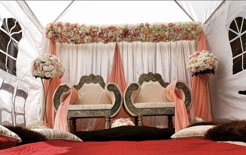 Two throne sofa for - throne, sofa’s