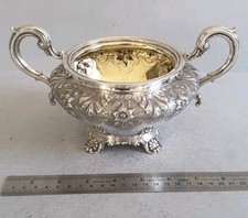 QUALITY , CRESTED , REGENCY ANTIQUE SOLID SILVER SUGAR BOWL . 442 gms. LON. 1834