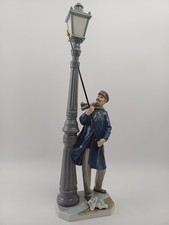 Iconic Lladro  Lamp Lighter Figurine 5205 47cm Tall RARE Discontinued