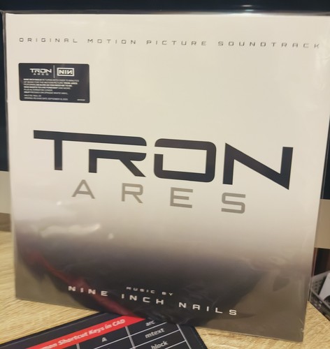 Nine inch nails tron - nine,