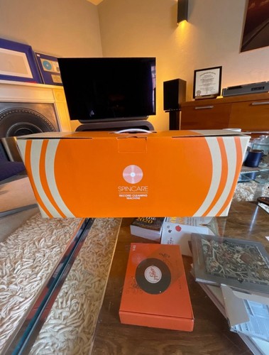 Spincare record cleaner - record,