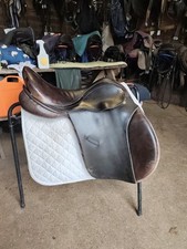 Cliff Barnsby GP Saddle  17.5" Wide fit. Beautiful. Lightweight.