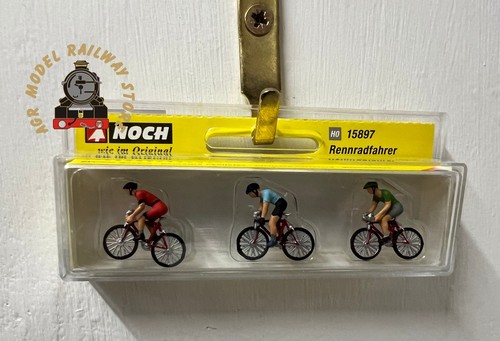 Noch 15897 racing cyclists - noch,