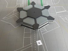 Herpa | Airport Building | 1x Hexagon Departure Hall | 1:500 Fits 1:400 | 16