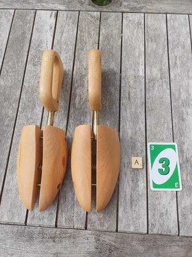 Cheaney wooden shoe trees - shoe,
