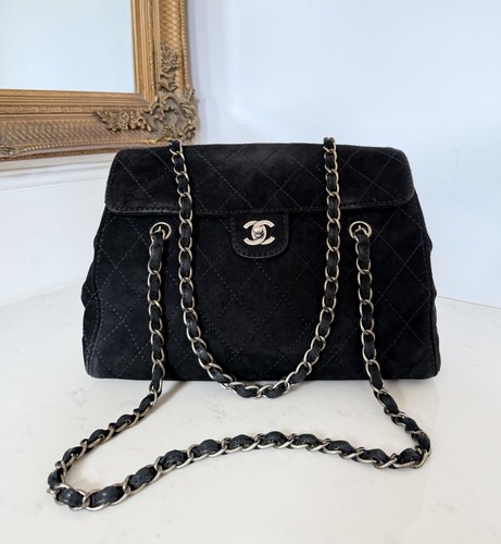 Chanel classic flap bag black - chanel,