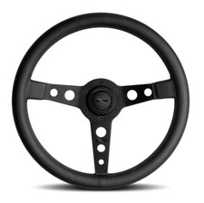MOMO Prototipo Black Edition