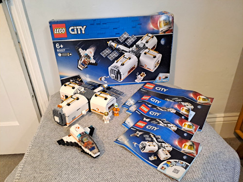 Lego city 60227 - 60227, lunar