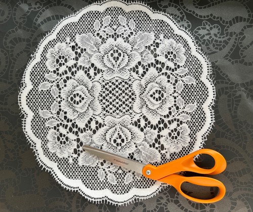 Large vintage nottingham - large, 12"