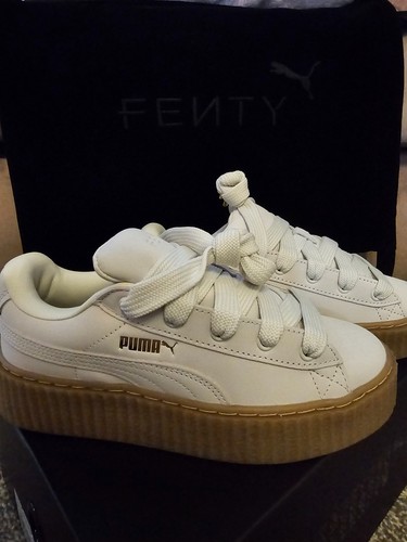 Brand new size authentic - size, 4