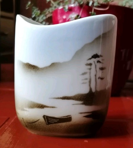Small urn vase highbank - urn/vase,