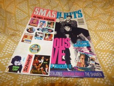 SMASH HITS - 30/9/92, TAKE THAT / EAST 17 / DR ALBAN / THE SHAMEN / R.E.M.