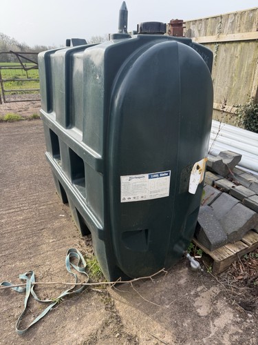 Harlequin 1100l slimline oil - 1100l,