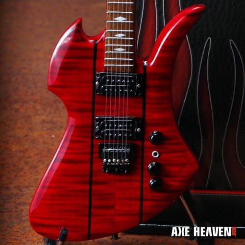 Slash signature red - -, stained