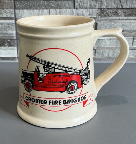 Vintage holkham pottery - vintage,