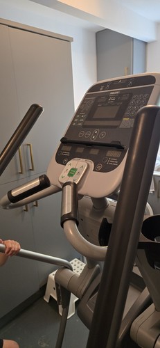 Precor efx576i cross trainer - precor,