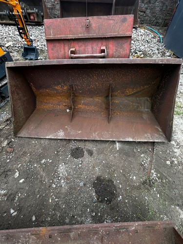 Foot bucket loader - bucket,