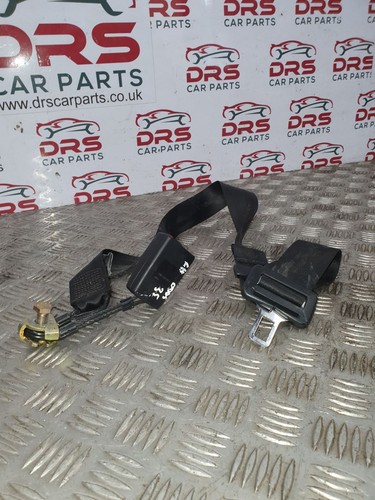 Golf center seatbelt - vw,