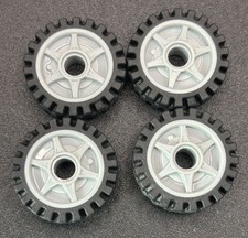 4 X New LEGO Light Bluish Gray