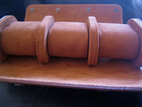 Watch travel case - ,