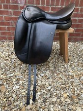 5 DAY TRIAL ✅ Size 1 WOW Dressage Saddle ? : DWG FLAIR Panels : Extra Deep Seat