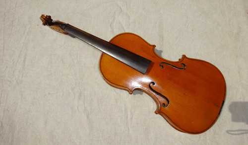 Vintage violin approx - vintage,