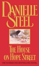 The House On Hope Street By Danielle Steel. 9780552146388