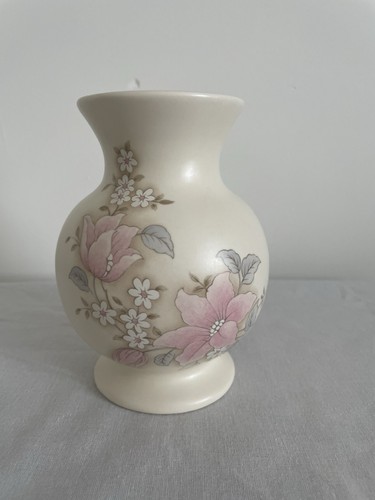 Vintage aldridge pottery vase - aldridge,