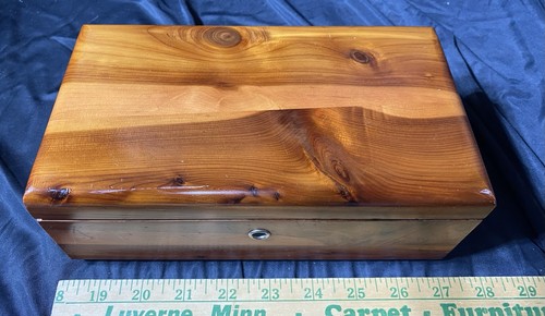 Vintage lane miniature - lane, cedar