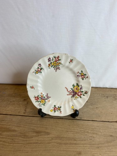 Vintage royal doulton old - royal,