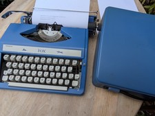 Blue Fox Portable Manual Typewriter & Case Made in Japan Vtg Retro Silver-Reed