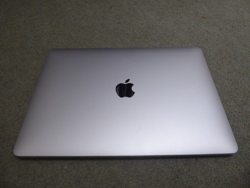 Apple macbook air - apple,