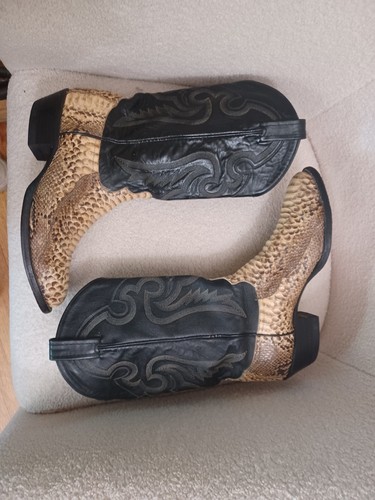 Vintage tony lama python - vintage,