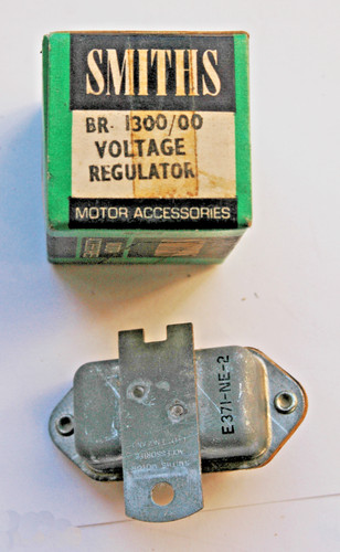 New smiths voltage stabiliser - voltage,