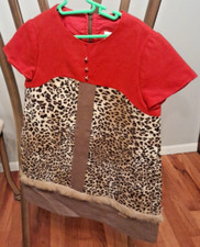 Pili Carrera leapard print