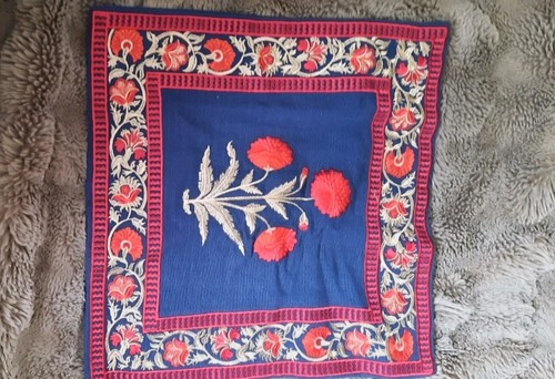 Bnwt khaadi home - home, pillow