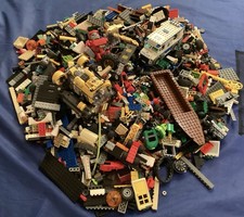 4.9kg mixed Lego spares bundle