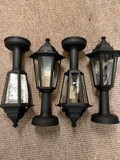 OUTDOOR LANTERN STYLE GARDEN