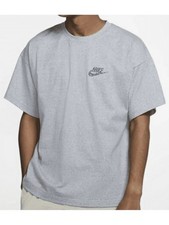 Nike Men’s Sportswear Box