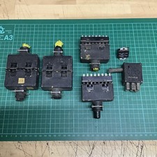 Collection of Vintage Jones Plugs & Sockets WW11