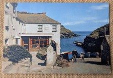 Portloe Lugger Hotel, Seaside, Cornwall, Arthur Dixon Continental Size Postcard 