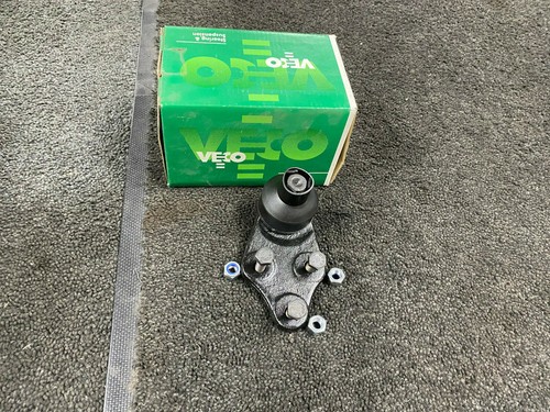 Front lower suspension ball - lower,