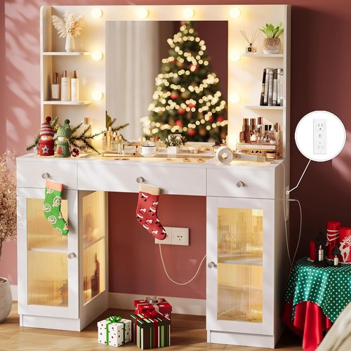 Big vanity makeup with - big,