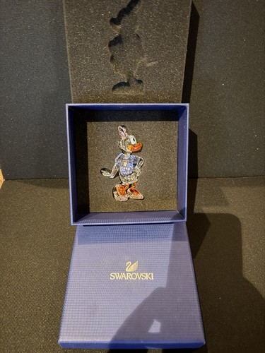 Swarovski disney daisy duck - swarovski,