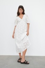 Womens Zara white broderie