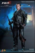 Hot Toys DX13 T800 Battle